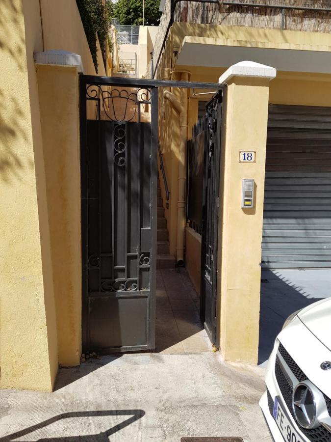Ferienwohnung Cosy Duplex Avec 90 M2 De Terrasse Saint-Antoine  Exterior foto